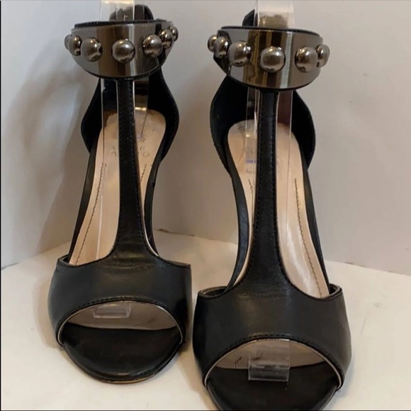 Vince Camuto Heels Size 8 - Picture 2 of 8